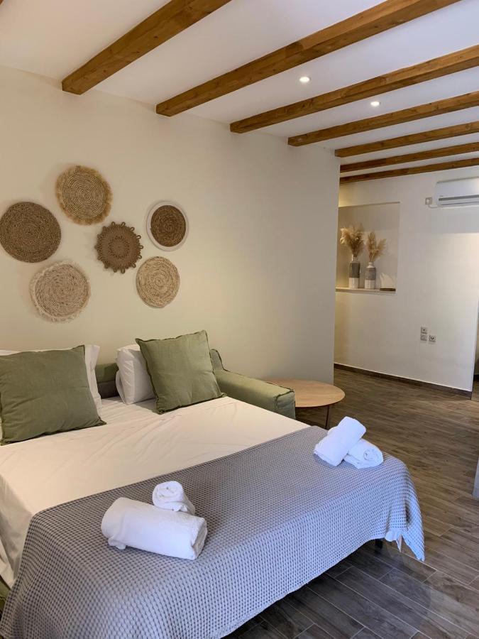 Mangata Suites Homes With Private Pools Spartokhorion Экстерьер фото